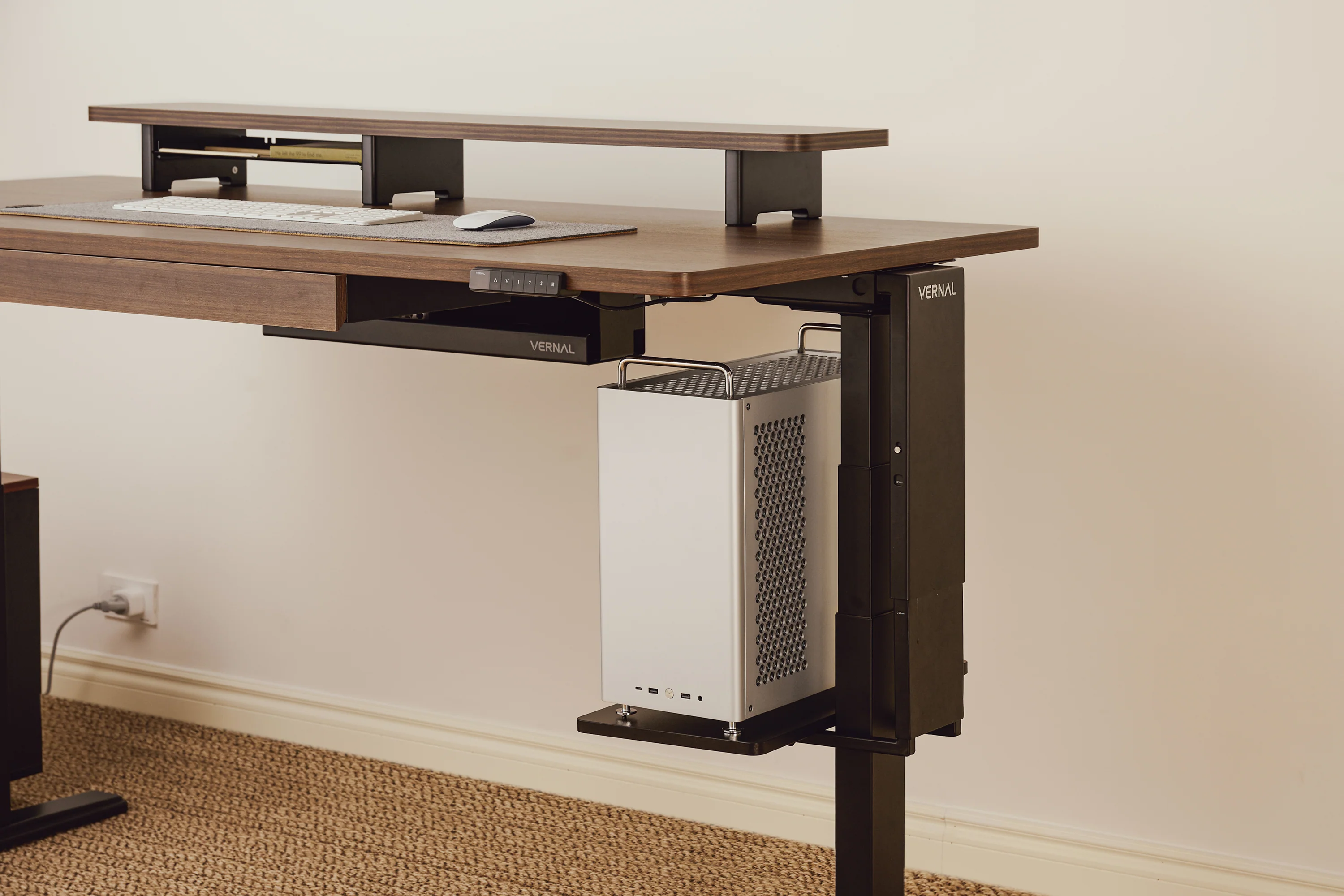 Vernal CPU Holder - Image 4