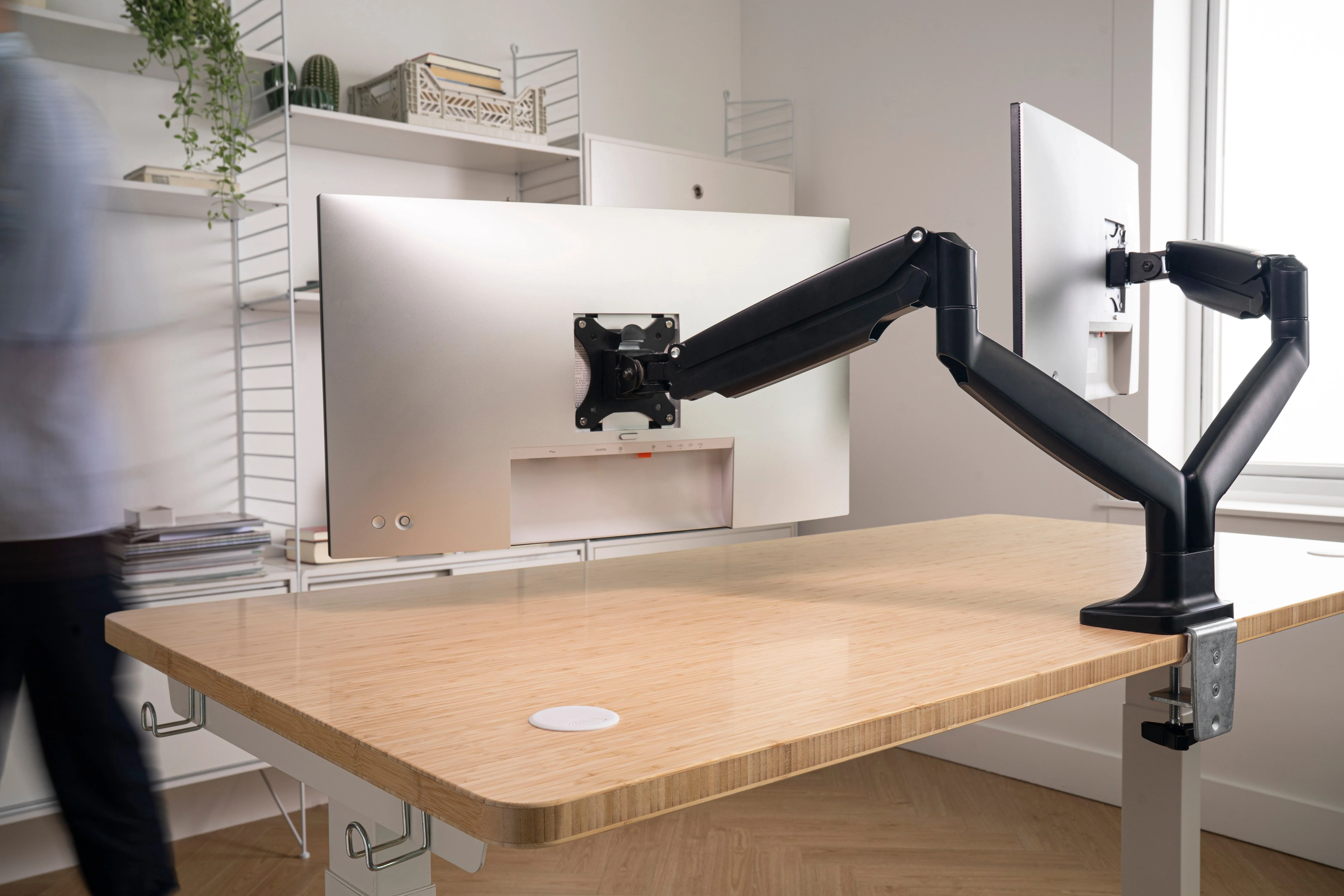 Dual Monitor Arm - Image 4