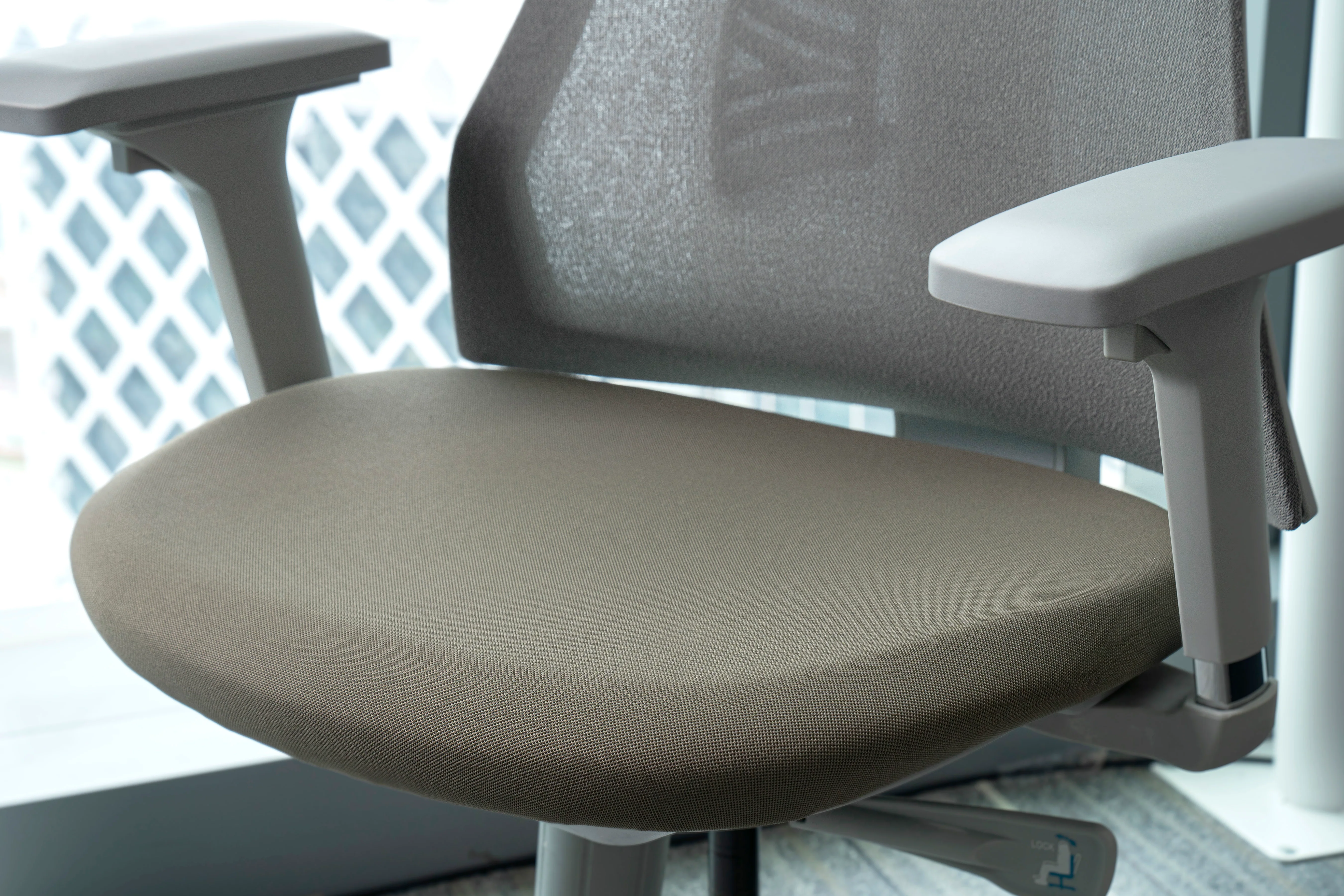 Ergonomic Chair Y-Series - Image 5
