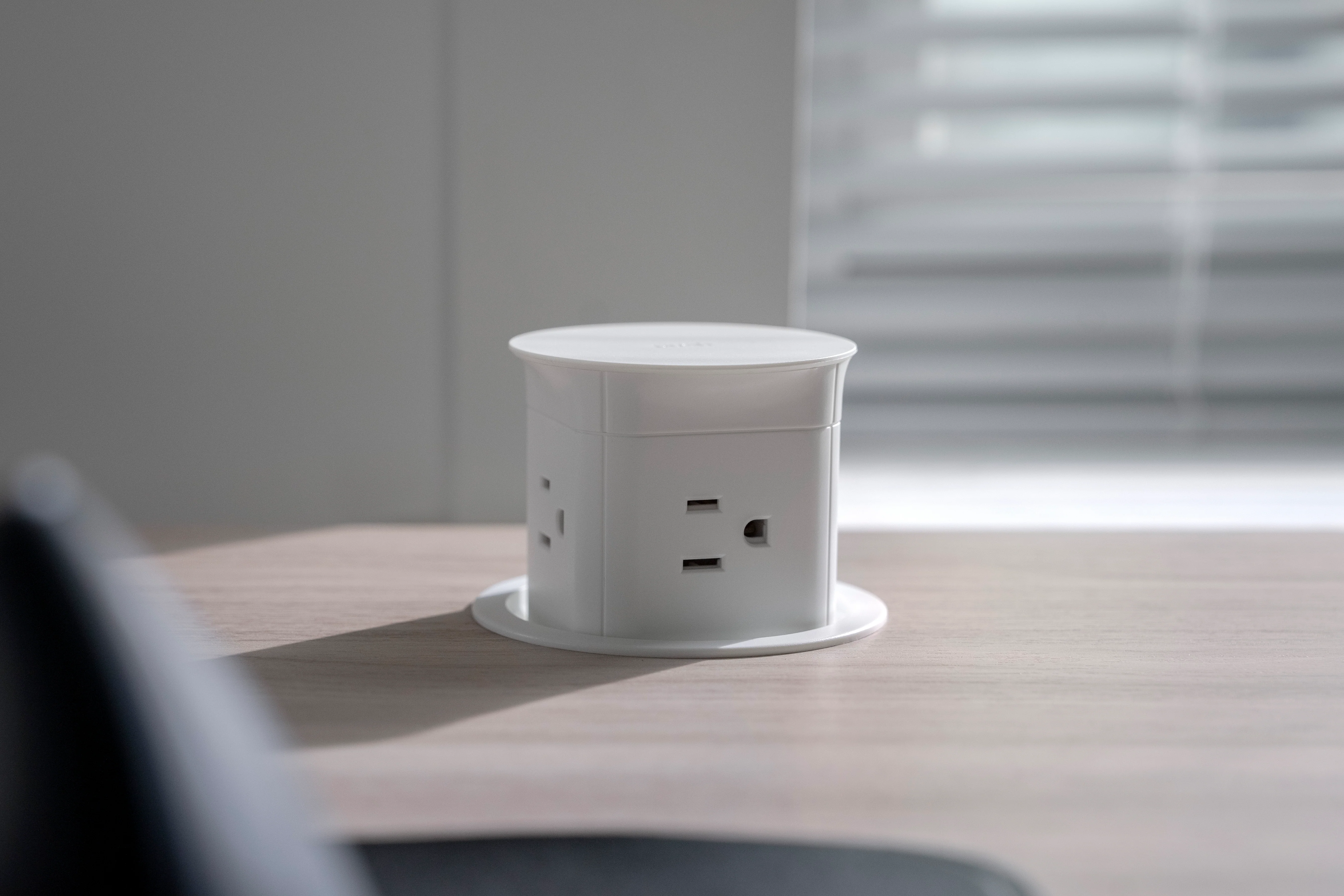 Pop Up Outlet - Image 8