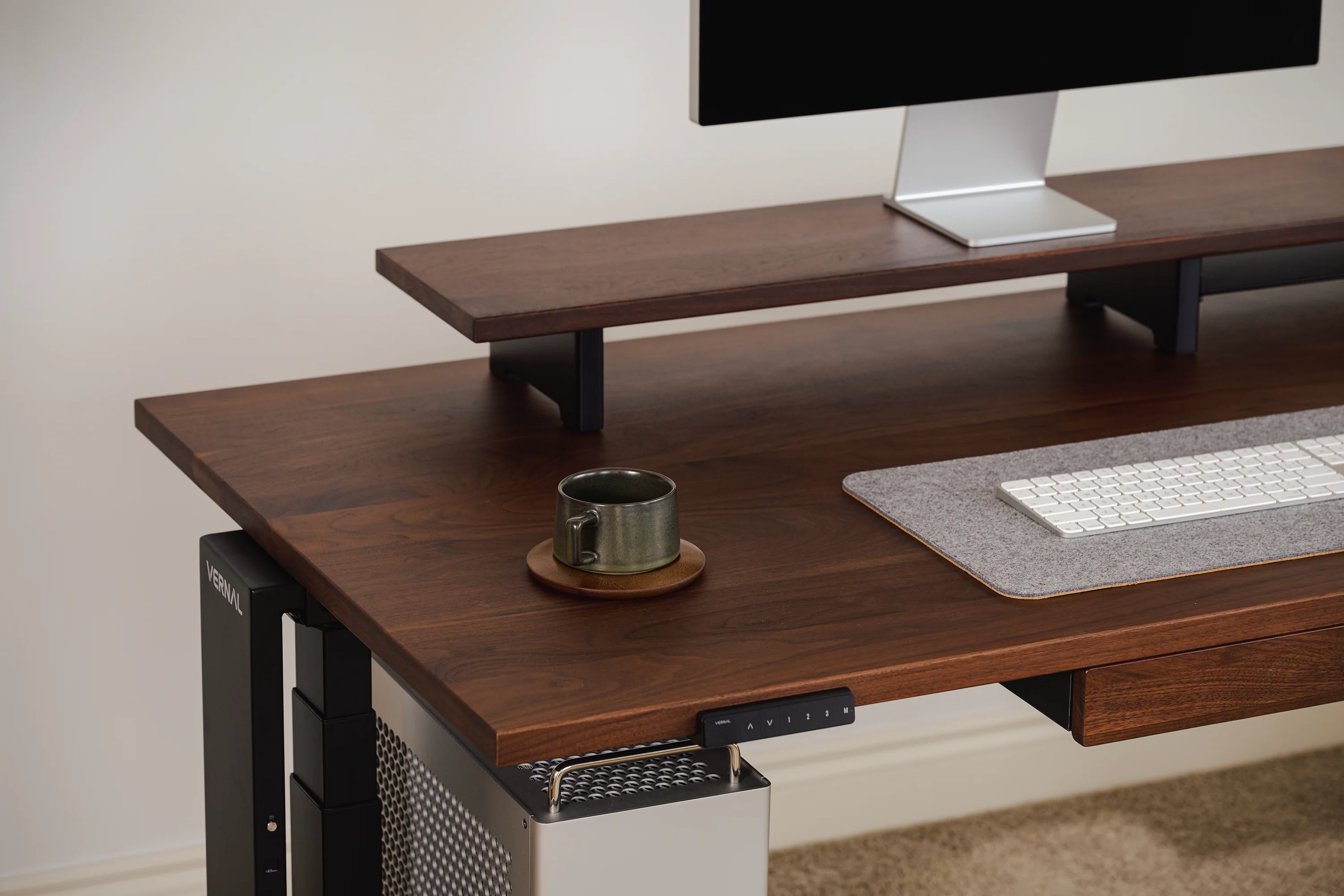 Vernal Core3 Standing Desk - Image 44