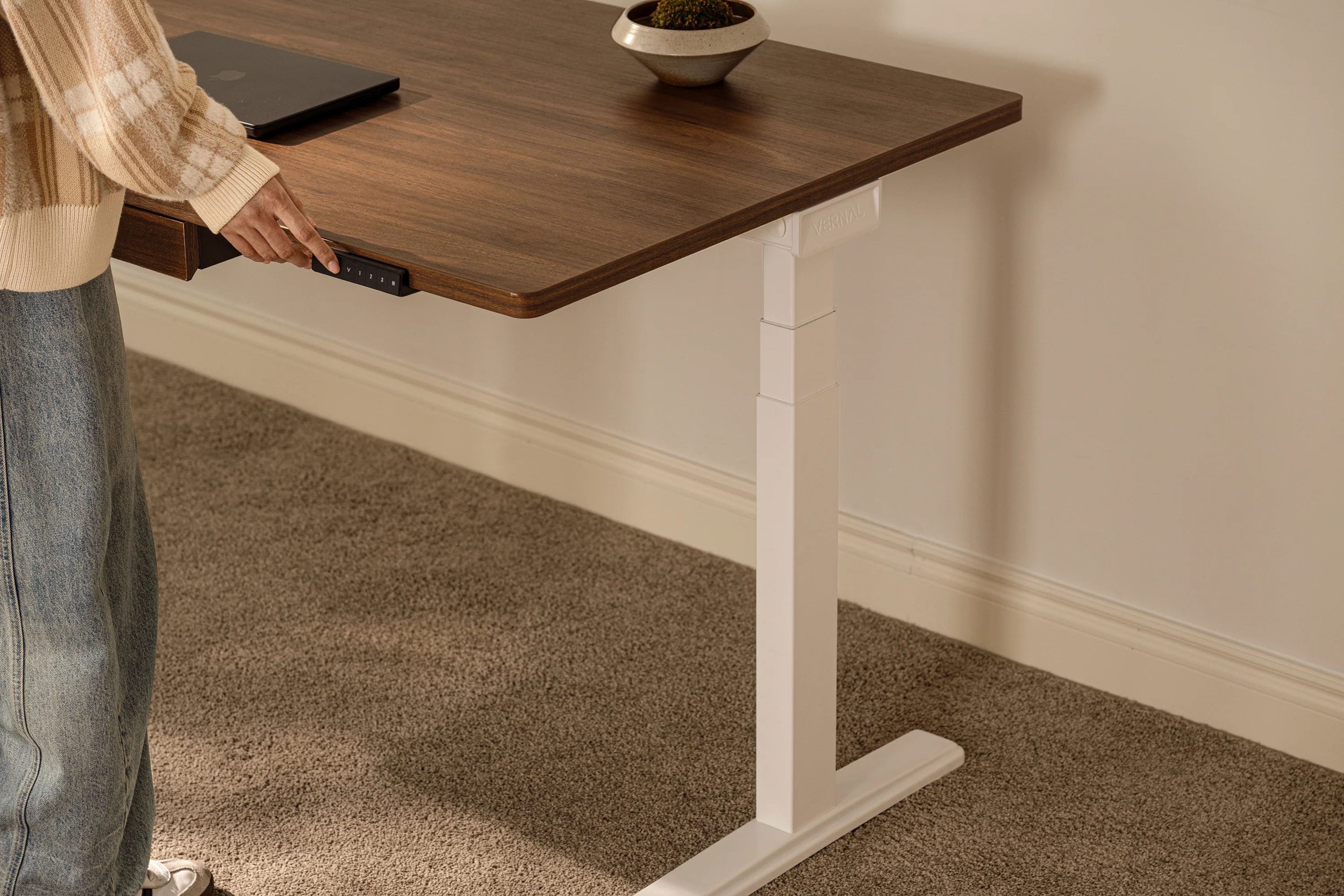 Vernal Core3 Standing Desk - Image 8